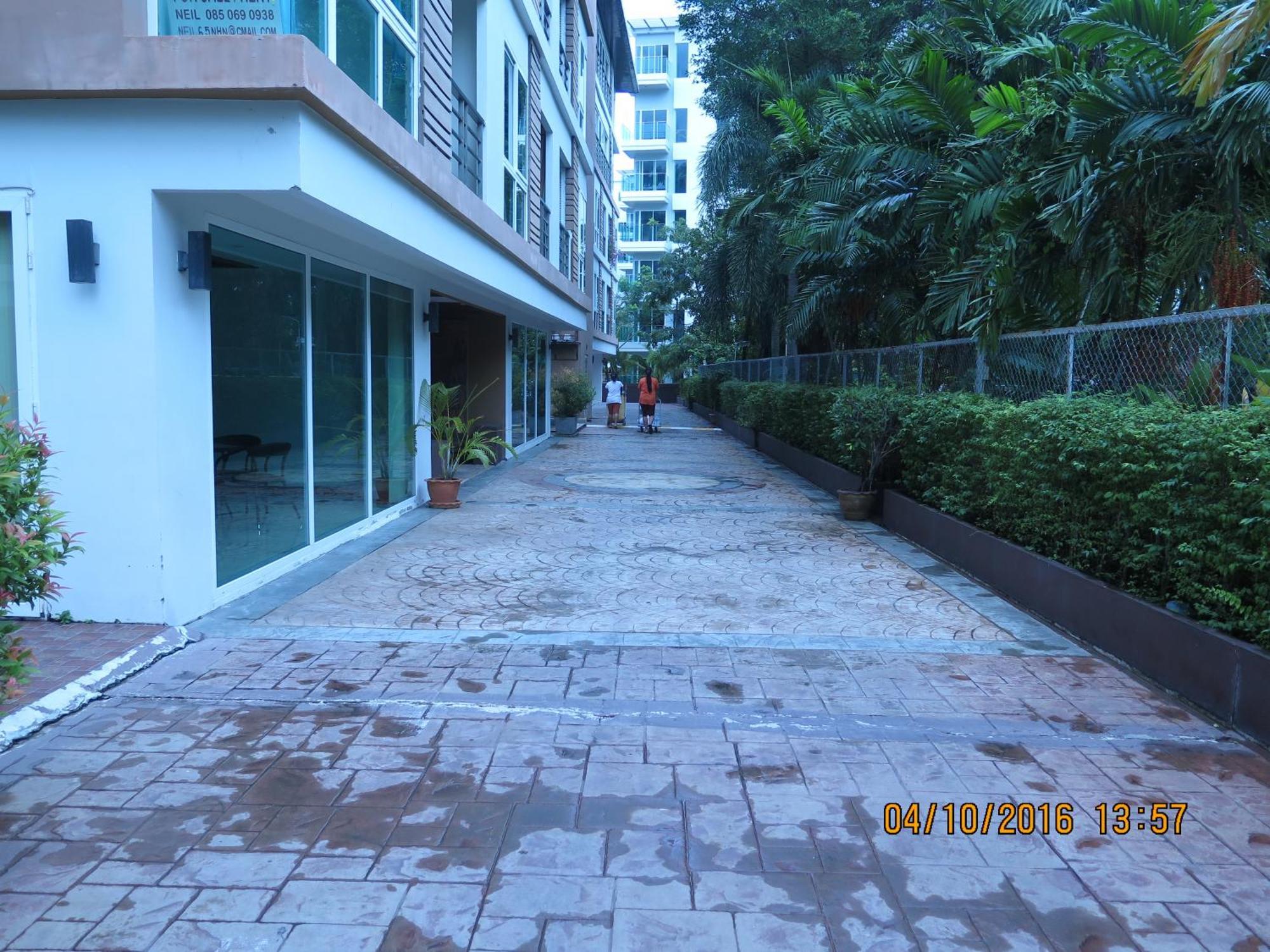 630 1 Bedroom1bath 1 Km Walking To *